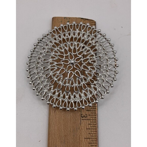 Vintage Sarah Coventry Brooch in Silver Tone Signed Jewelry Night Out Work - Picture 3 of 3